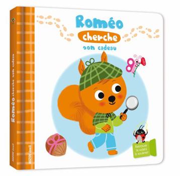 Paperback ROMEO CHERCHE SON CADEAU [French] Book