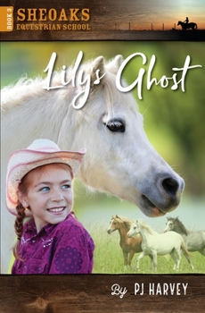 Paperback Lily's Ghost Book