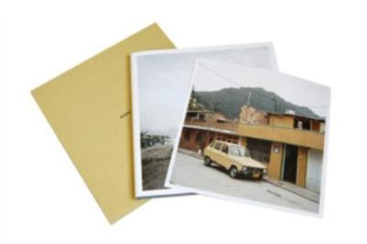 Hardcover Alec Soth: Dog Days Bogotá Book