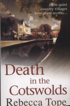 Paperback Death in the Cotswolds Book