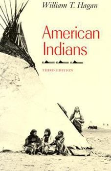 Paperback American Indians (The Chicago History of American Civilization) Book