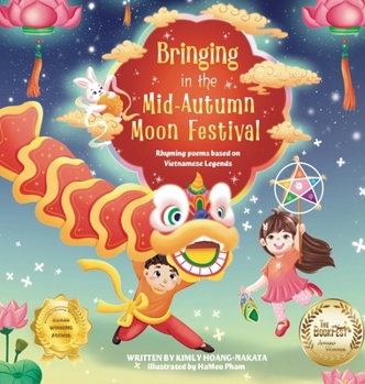 Hardcover Bringing in the Mid-Autumn Moon Festival [Large Print] Book