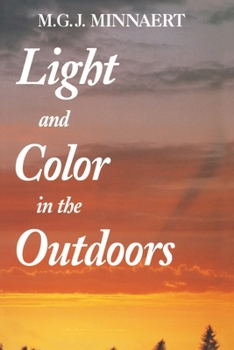 Paperback Light and Color in the Outdoors Book