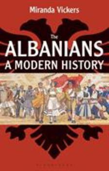 Paperback The Albanians: A Modern History Book