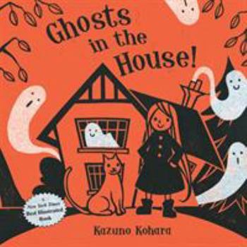 Paperback Ghosts in the House! Book