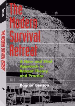 Paperback The Modern Survival Retreat Book