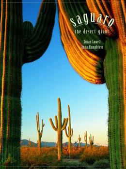 Paperback Saguaro: The Desert Giant Book