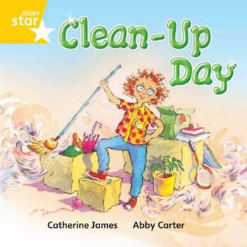 Paperback Rigby Star Independent Yellow Reader 11: Clean Up Day Book