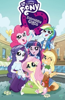 Paperback My Little Pony: Equestria Girls Book