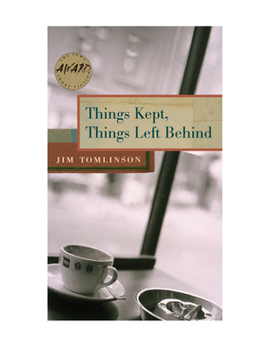 Paperback Things Kept, Things Left Behind Book