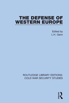 Paperback The Defense of Western Europe Book