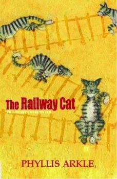 Paperback The Railway Cat Book