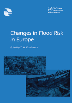 Hardcover Changes in Flood Risk in Europe Book