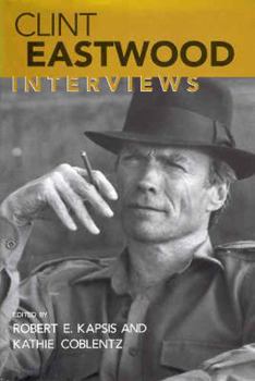 Paperback Clint Eastwood: Interviews Book