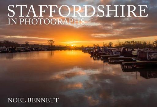 Paperback Staffordshire in Photographs Book