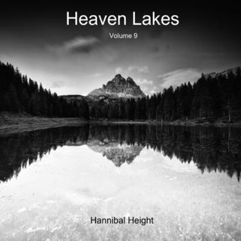 Paperback Heaven Lakes - Volume 9 Book