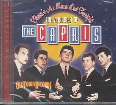 Music - CD Very Best of Capris: There's a Moon Out Tonight Book