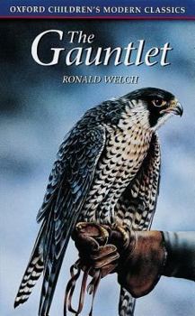 Paperback The Gauntlet Book
