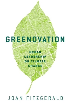 Paperback Greenovation: Urban Leadership on Climate Change Book