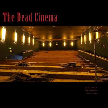 Paperback The Dead Cinema: 114 photographies Book