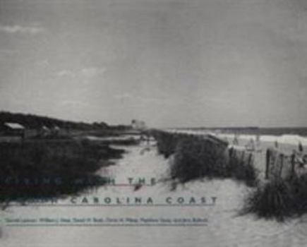 Paperback Living W/The South Carolina Coast Book