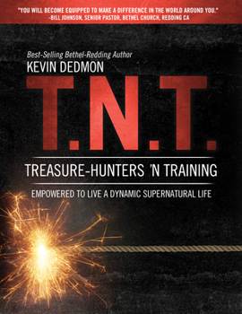 Paperback T.N.T.: Treasure-Hunters 'n Training Book