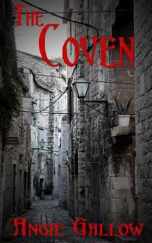 Paperback The Coven Book