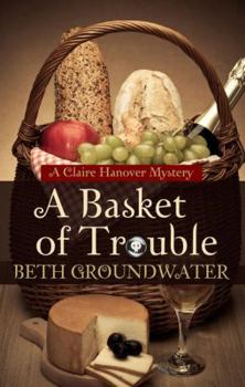 Paperback A Basket of Trouble [Large Print] Book