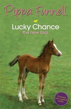 Paperback Lucky Chance the New Foal Book