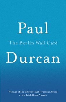 Paperback The Berlin Wall Cafe Book