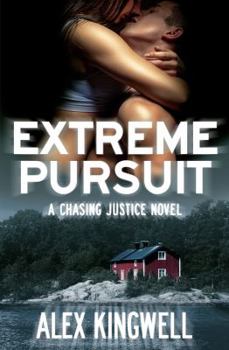 Paperback Extreme Pursuit Book