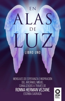 Paperback En alas de luz [Spanish] Book