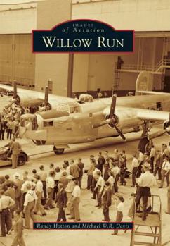 Paperback Willow Run Book