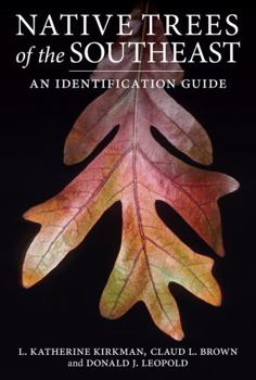 Paperback Native Trees of the Southeast: An Identification Guide Book