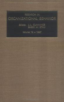 Hardcover Research in Organizational Behavior: Volume 19 Book