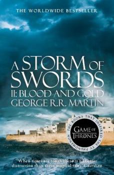 Paperback A storm of swords Book