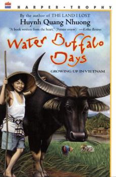 Paperback Water Buffalo Days: Growing Up in Vietnam Book