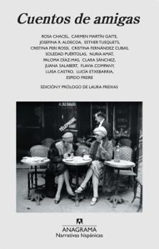Paperback Cuentos de Amigas [Spanish] Book