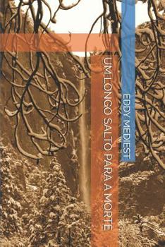 Paperback Um Longo Salto Para a Morte [Portuguese] Book