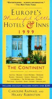 Paperback Europe's Wonderful Little Hotels & Inns 1999: The Continent Book