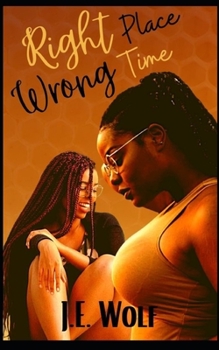 Paperback Right Place, Wrong Time Book