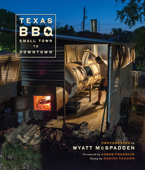 Hardcover Texas Bbq, Small Town to Downtown Book