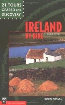 Paperback Ireland by Bike Book