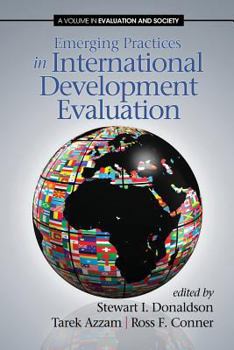 Paperback Emerging Practices in International Development Evaluation Book