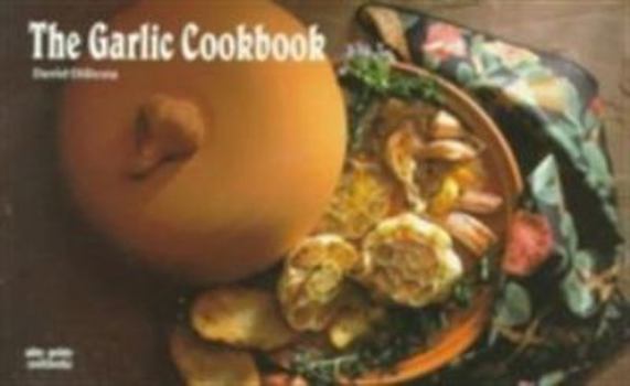 Paperback The Garlic Cookbook Book