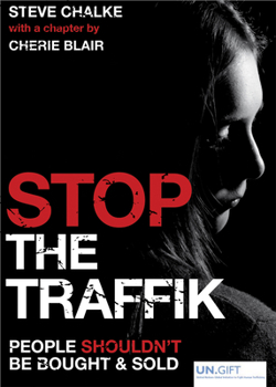 Paperback Stop the Traffik: People Shouldn't Be Bought and Sold Book