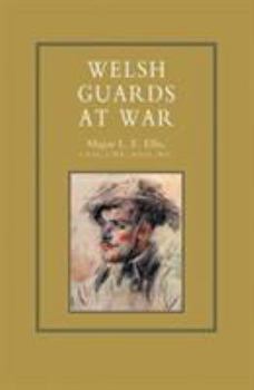 Paperback Welsh Guards at War Book