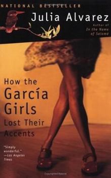 Paperback How the Garcia Girls Lost Their Accents Book