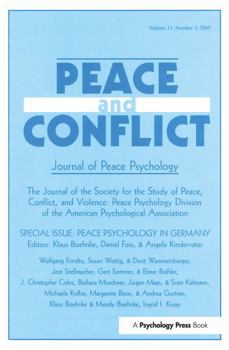 Paperback Peace Psychology in Germany: A Special Issue of Peace and Conflict Book