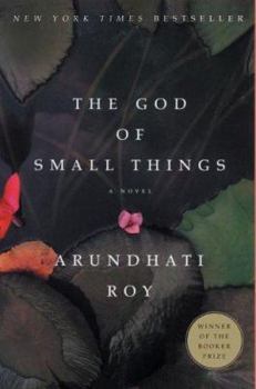 Paperback The God of Small Things Book